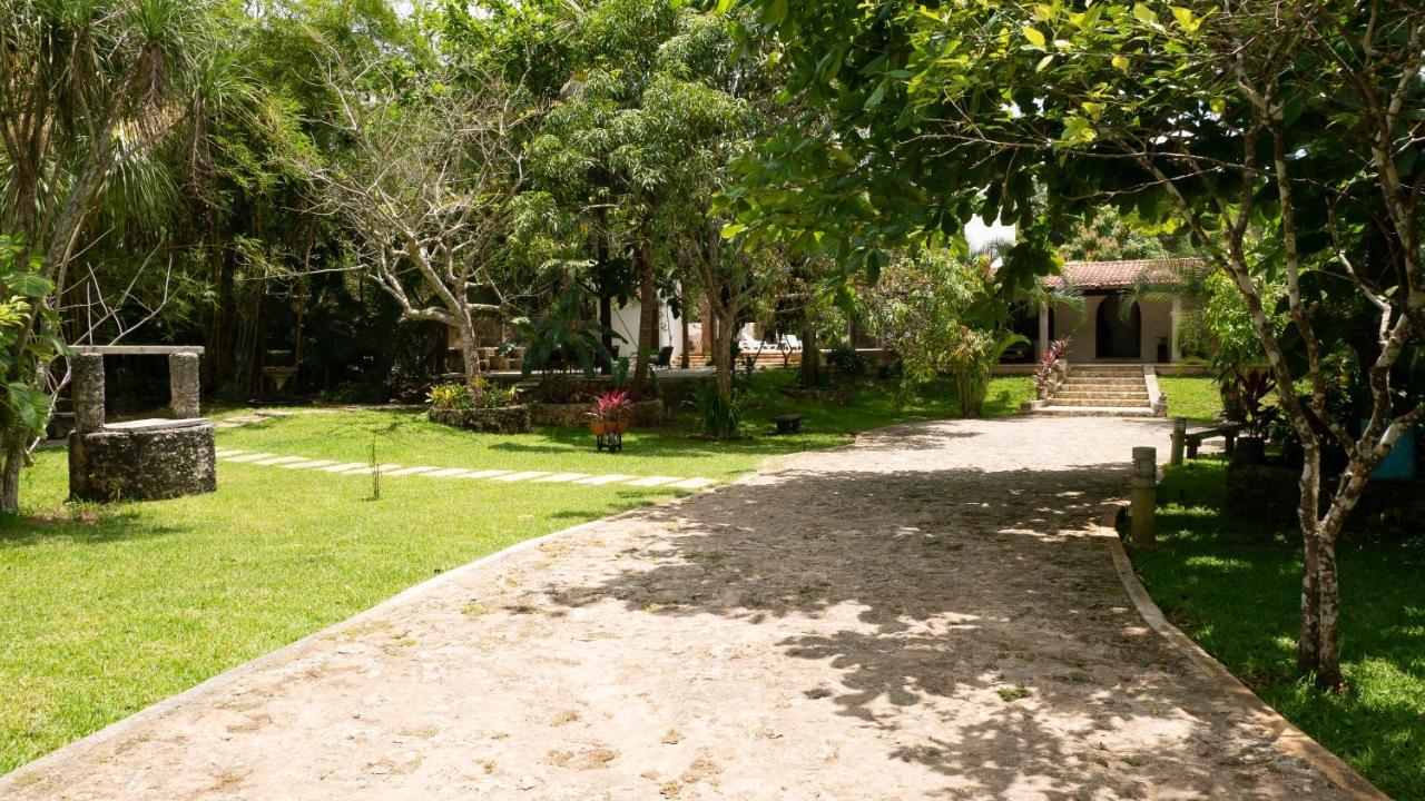 Hacienda Mexicana Cancún Extérieur photo